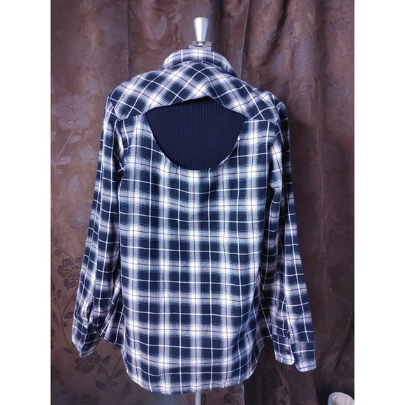 Hot Topic Tops - Hot Topic Plaid Flannel Cut-Out Back Button-Up Shirt Sz M Goth Grunge Rockabilly